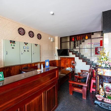 Thanh Ngoc Motel Buon Ma Thuot Buitenkant foto