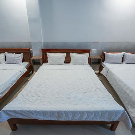 Thanh Ngoc Motel Buon Ma Thuot Buitenkant foto